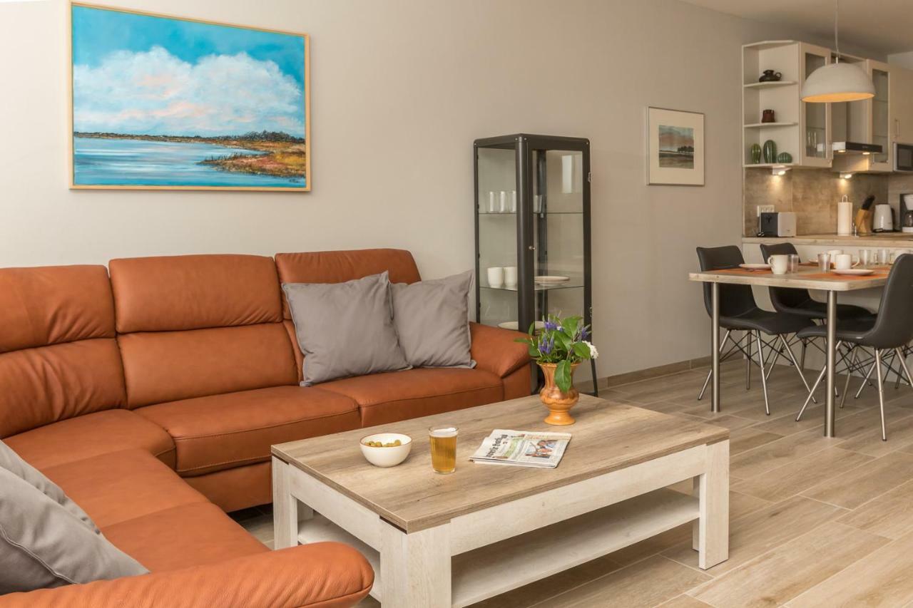 Ferienwohnung Hayungshaus Esens Exterior foto