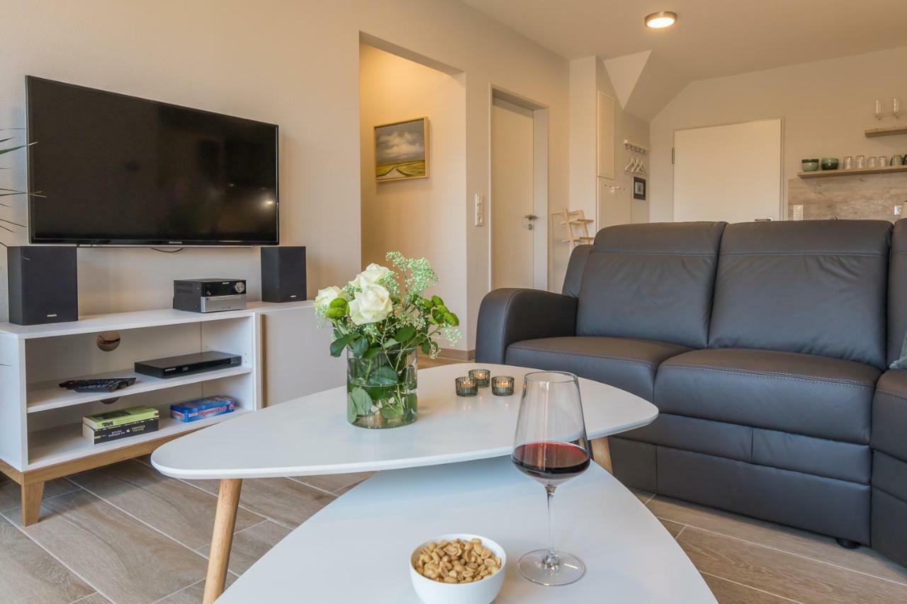 Ferienwohnung Hayungshaus Esens Exterior foto
